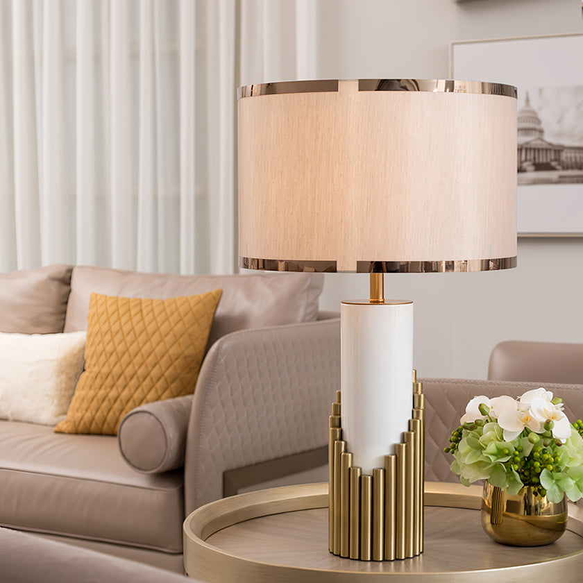 Lampe de table simplifiée