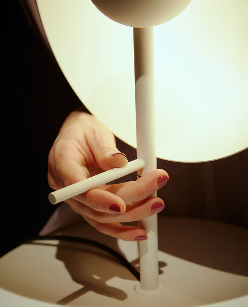 candeeiro de mesa Theia