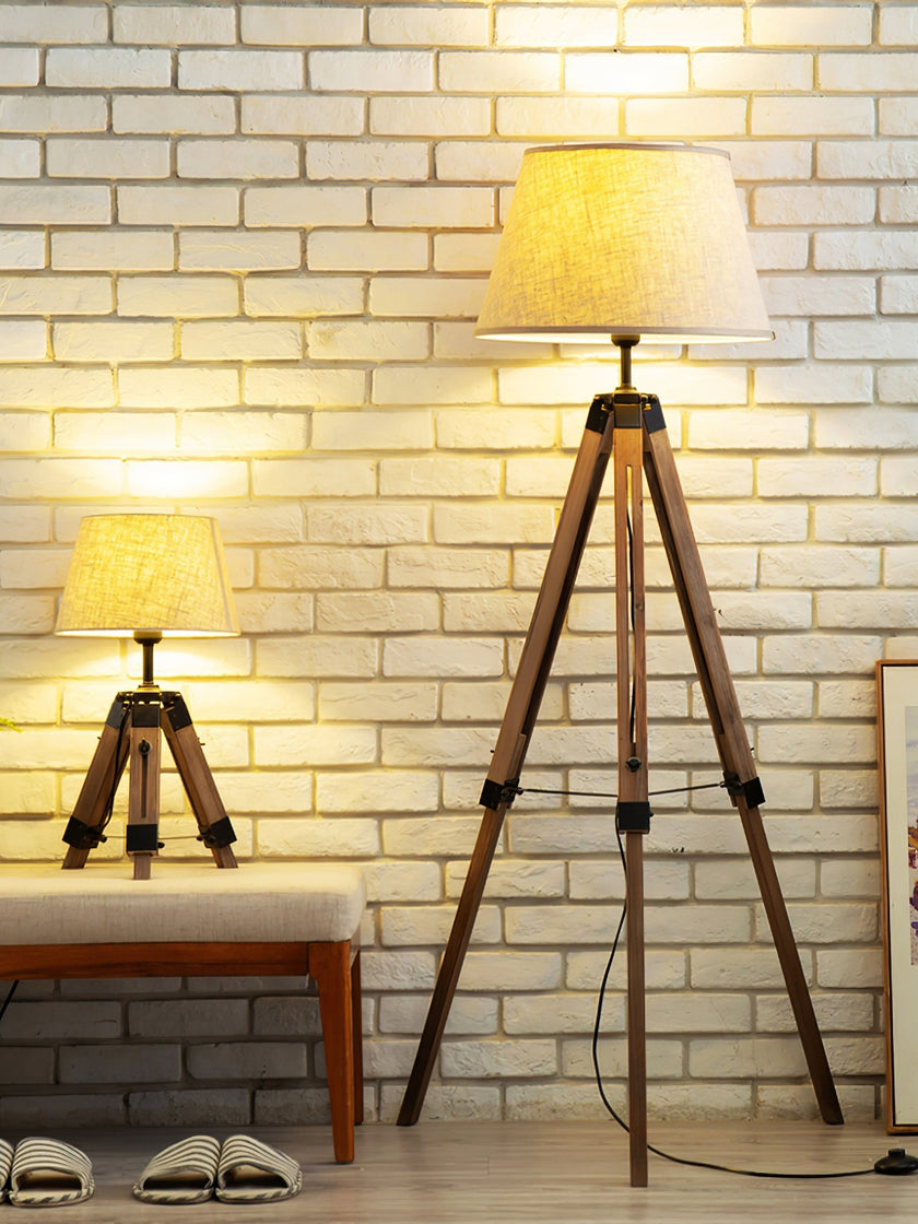 Tripod Table Lamp