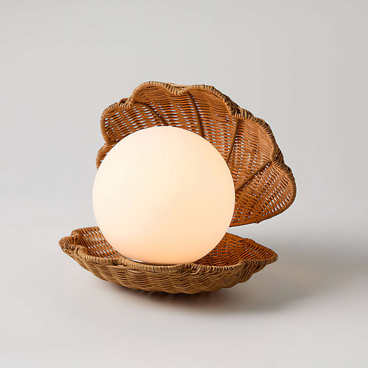 Allie Shell Table Lamp – detail 2