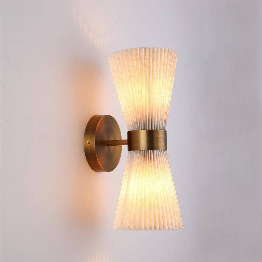 Amore Wall Lamp