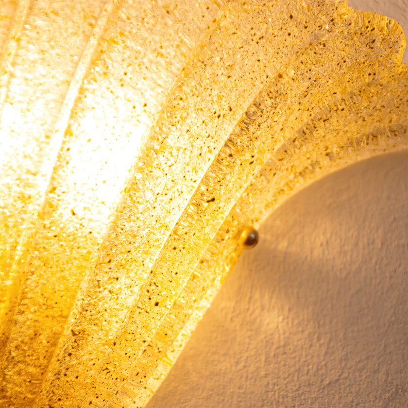 Antigo Scallop Wall Lamp