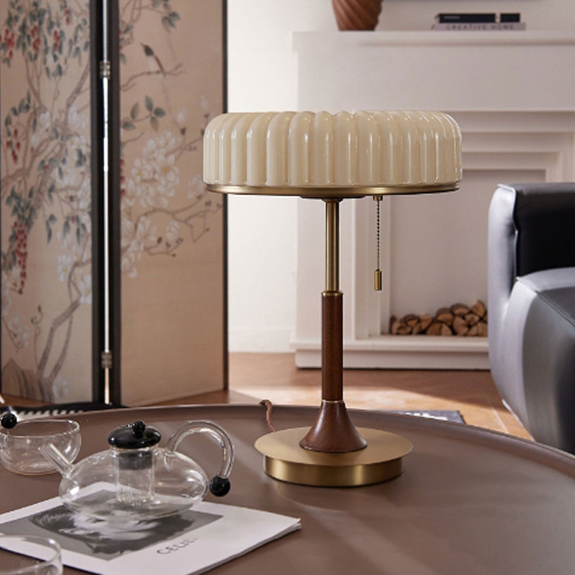Apuila Table Lamp