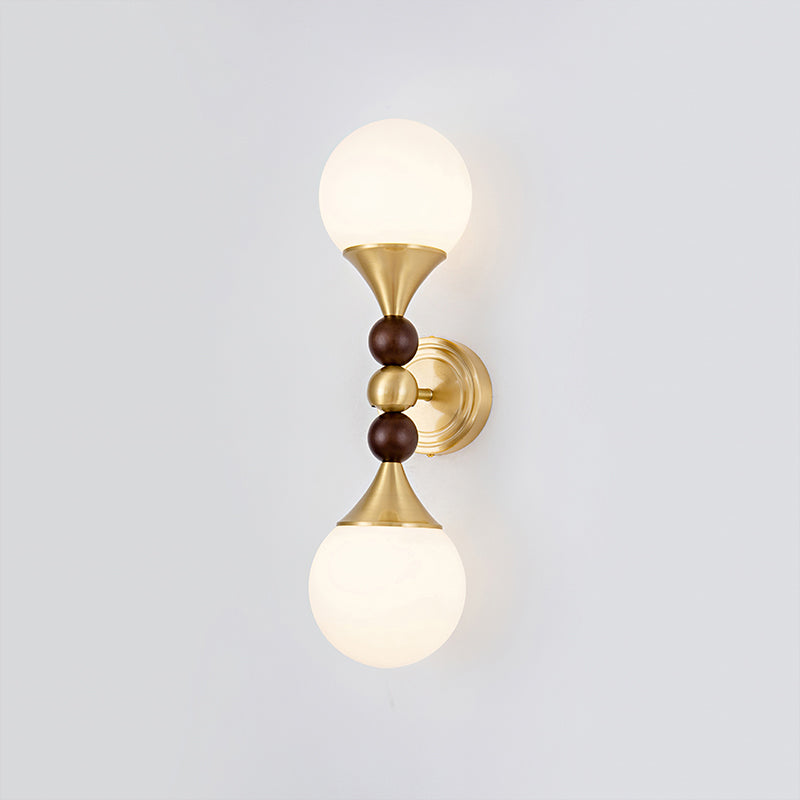 Astoria Wall Lamp