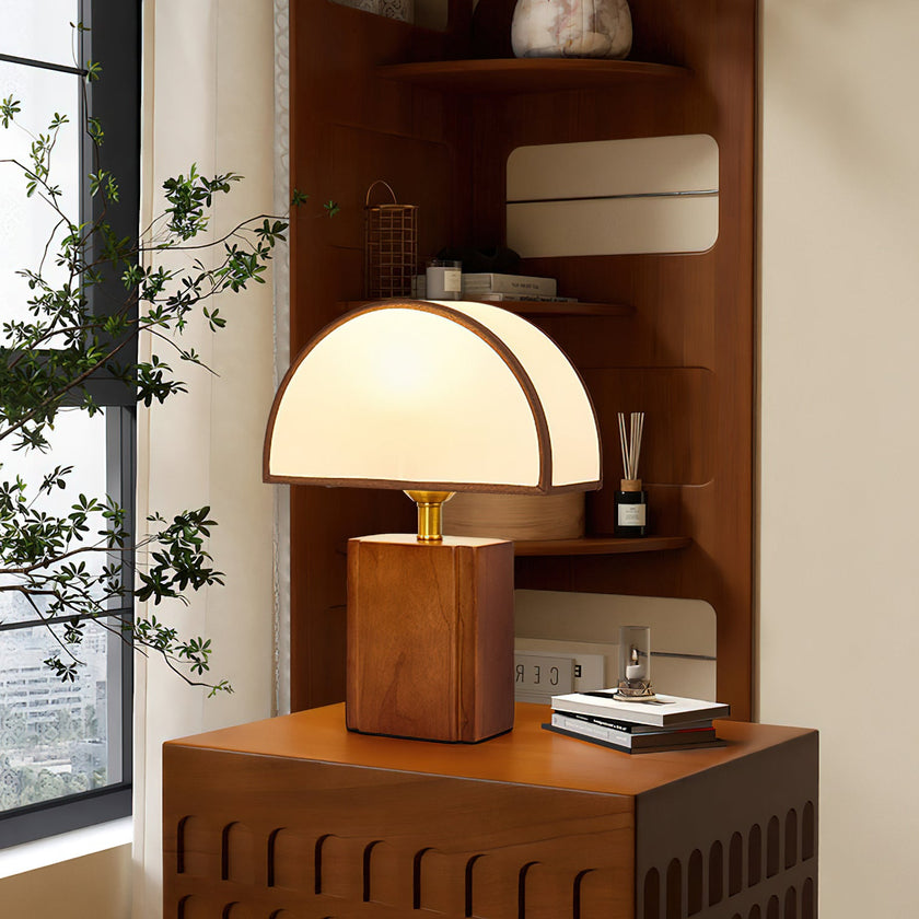 Auburn Table Lamp