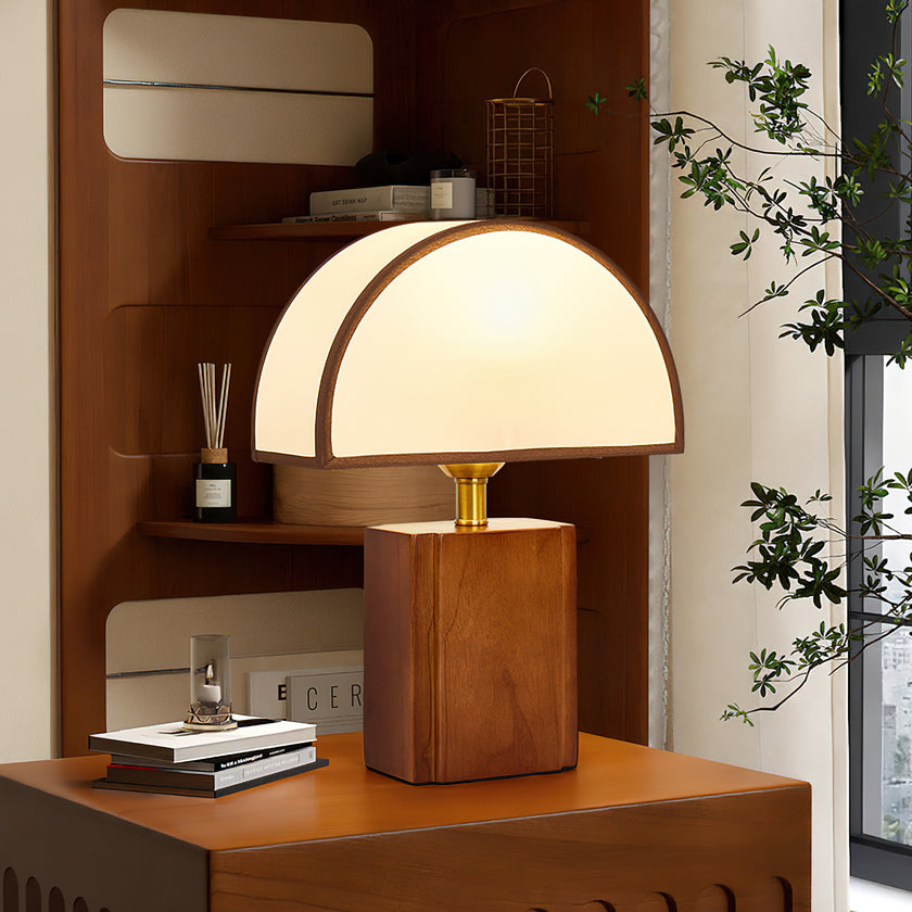 Auburn Table Lamp