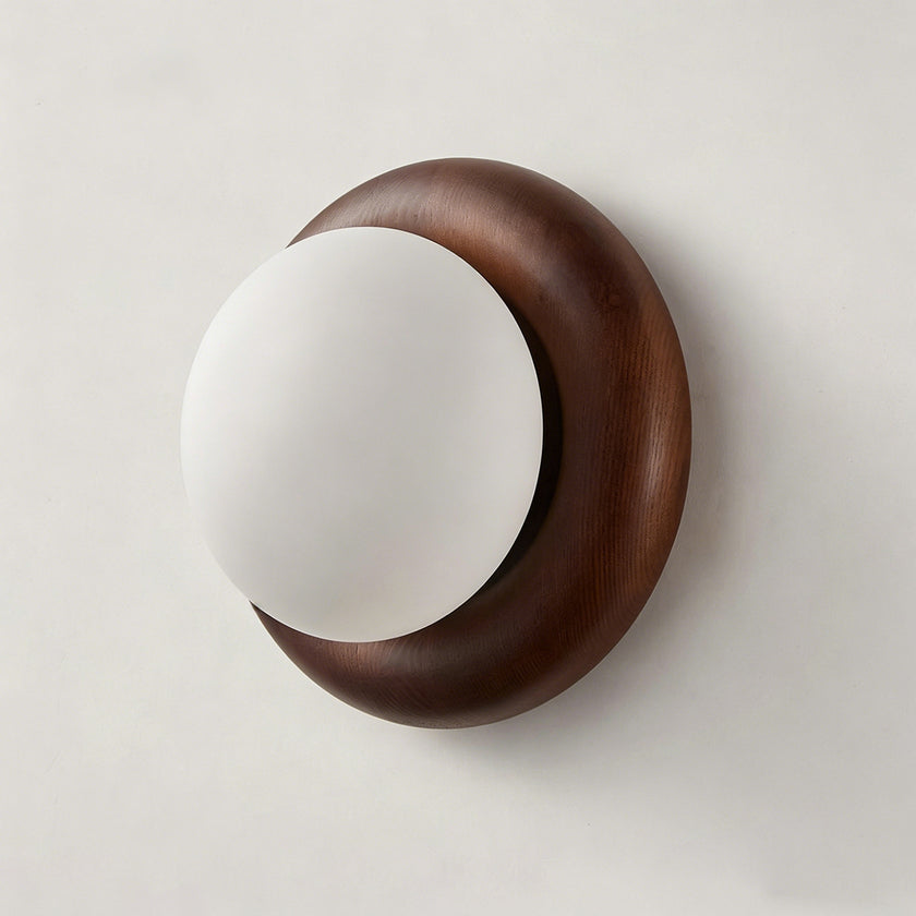 Auremora Wall Lamp