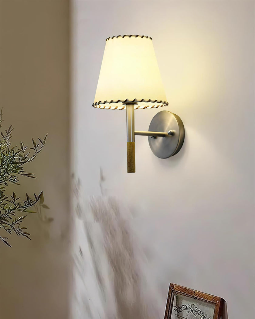 Ayannia Wall Lamp