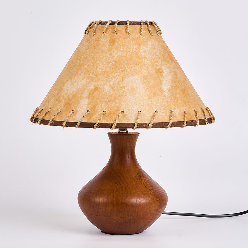 Basica Table Lamp