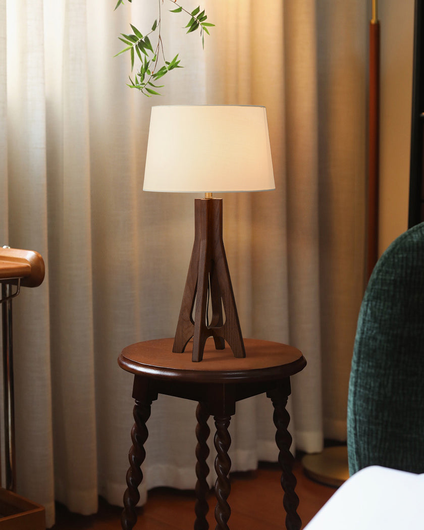 Beckler Table Lamp