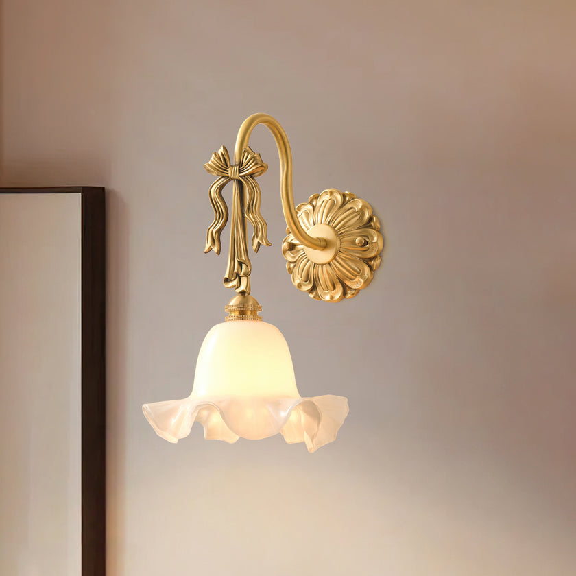 Bella Flower Wall Lamp