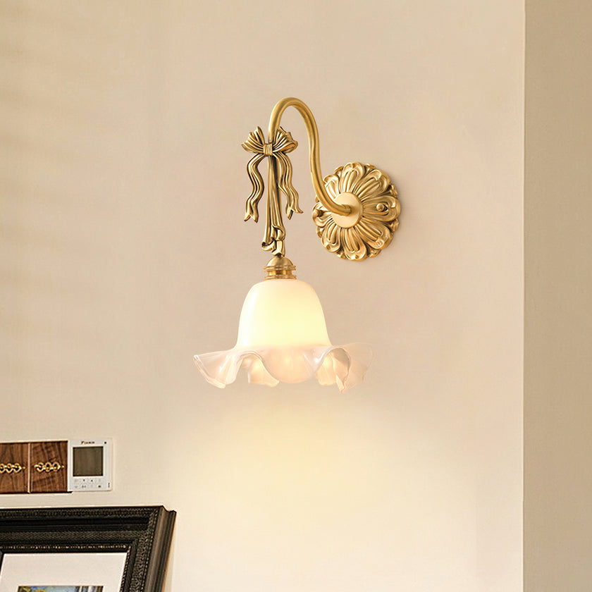 Bella Flower Wall Lamp