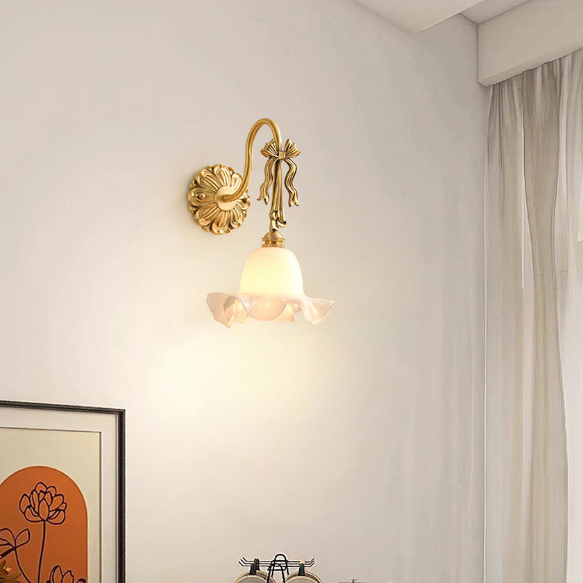 Bella Flower Wall Lamp