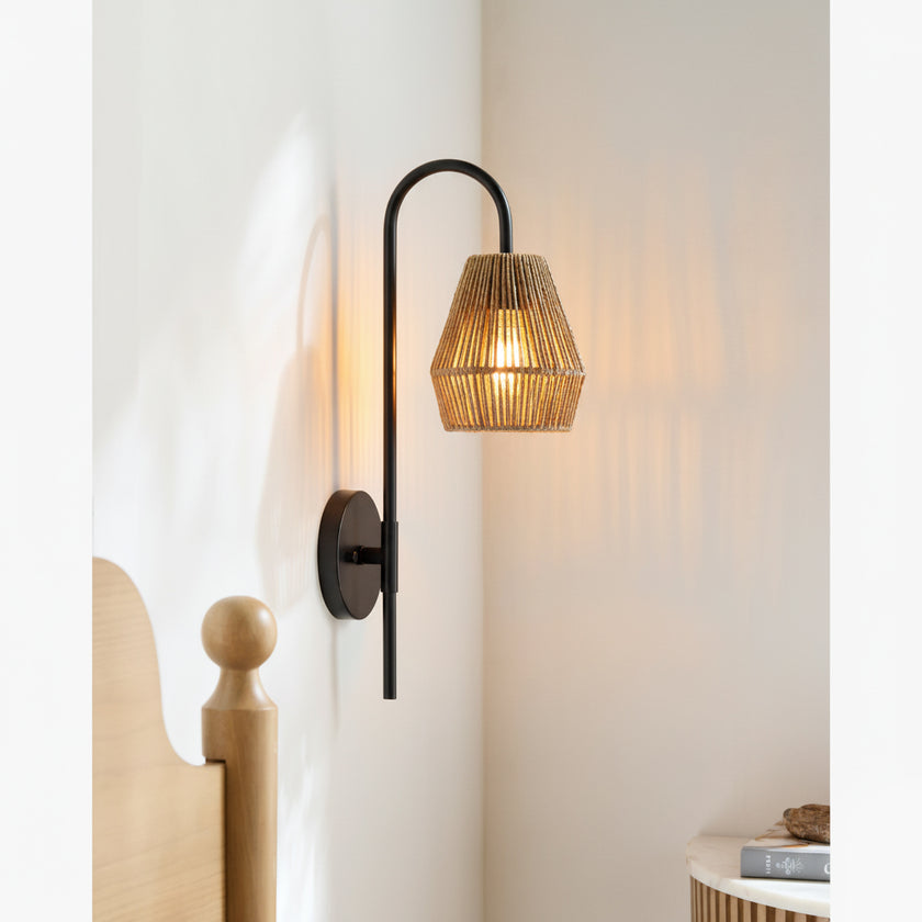 Bezas Wall Lamp