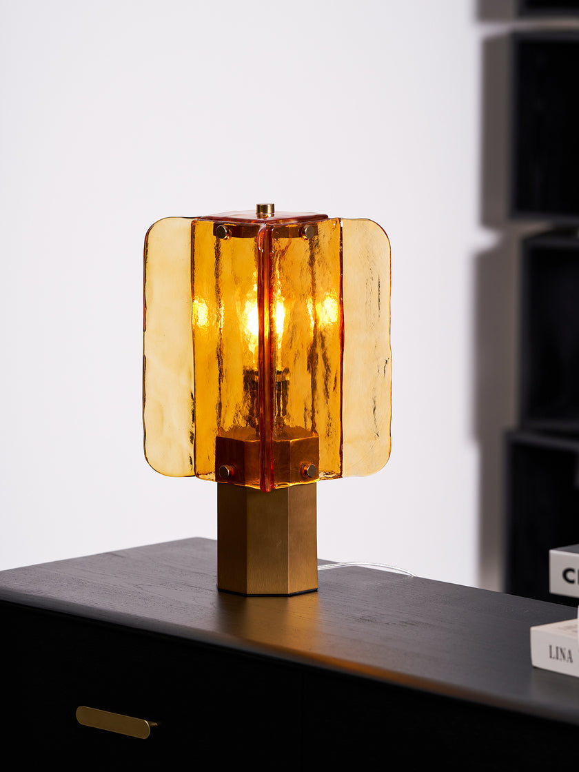 Blason Table Lamp