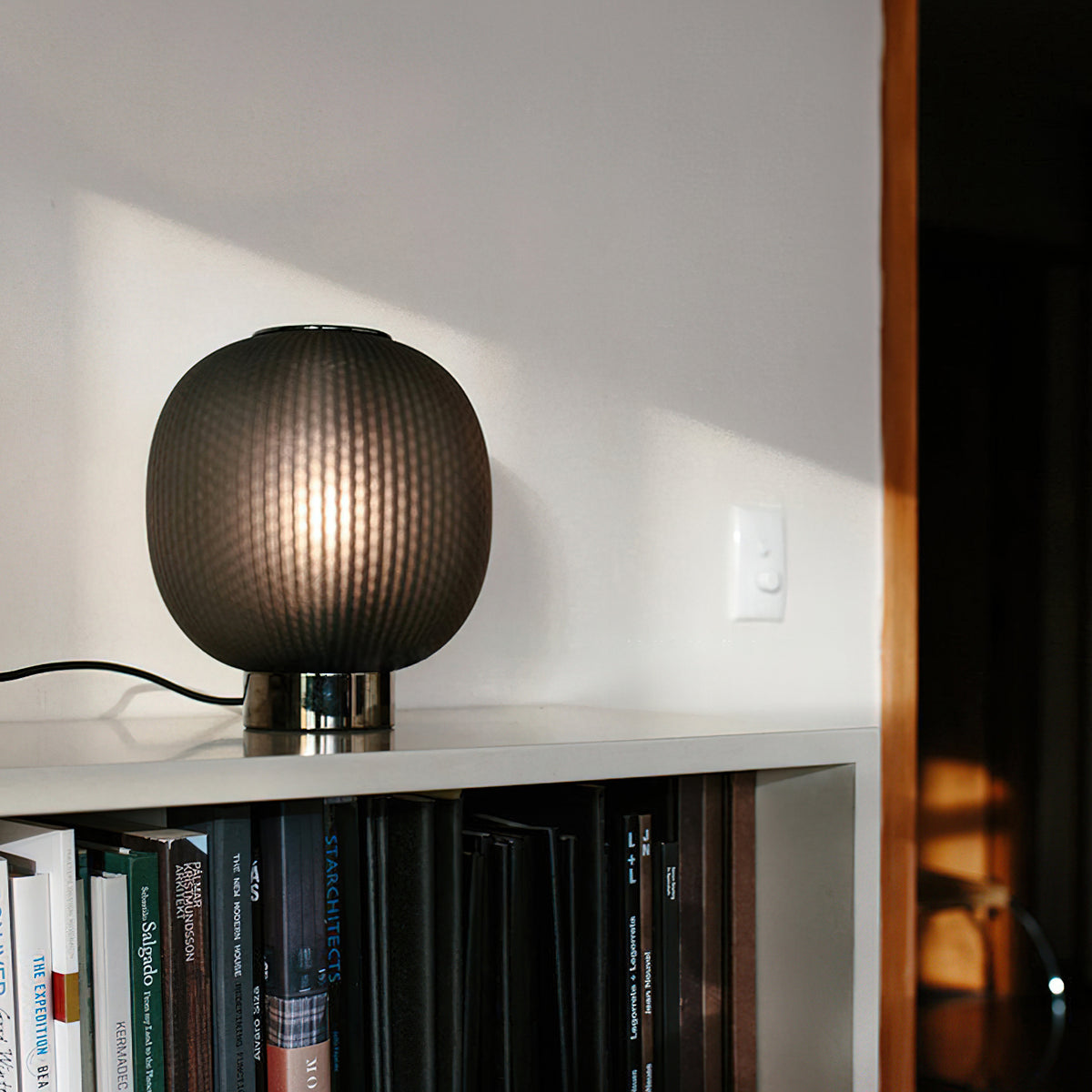 Bloom Glass Table Lamp – detail 2