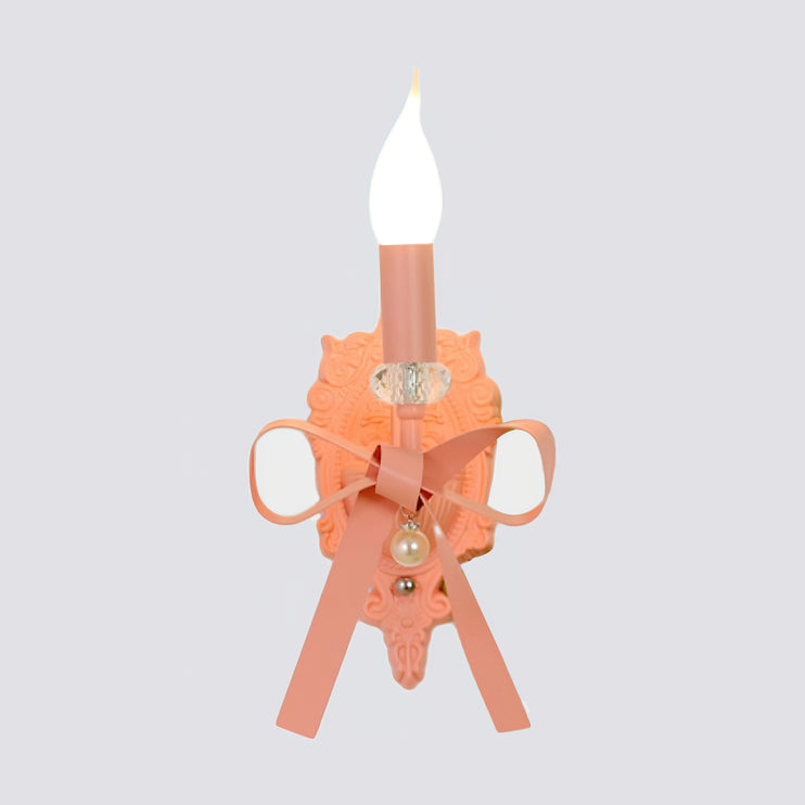 Kerzenständer-Wandlampe mit Fliege