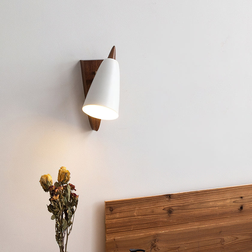 Butera Wall Lamp