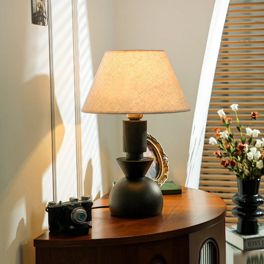 مصباح طاولة كالابريا