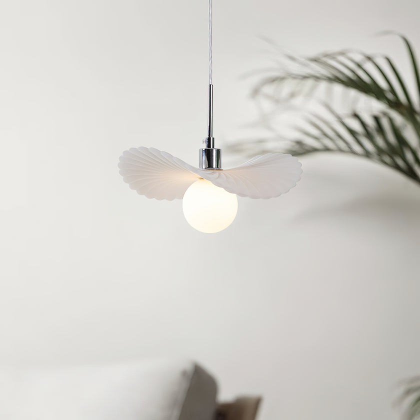 Chamomile Sombrero Pendant Lamp