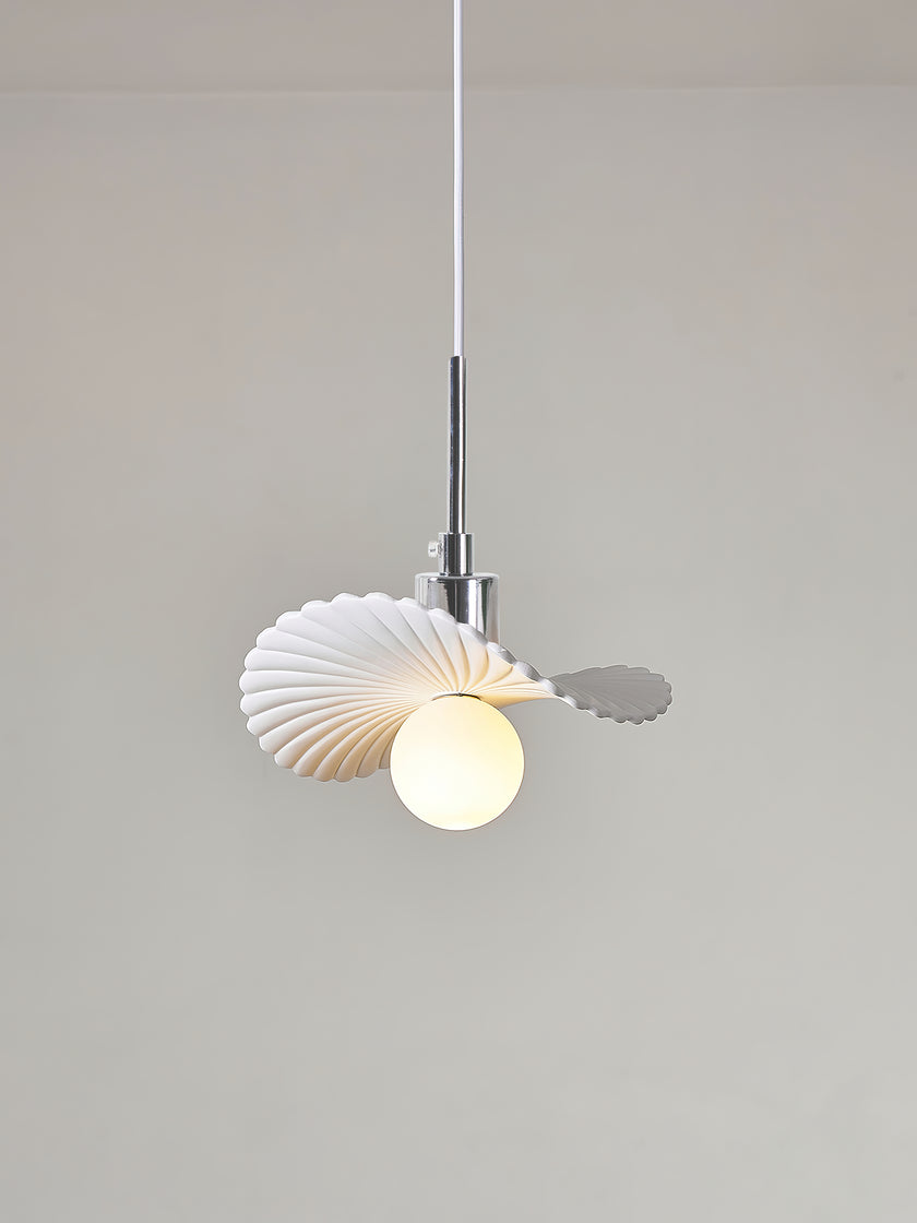 Chamomile Sombrero Pendant Lamp