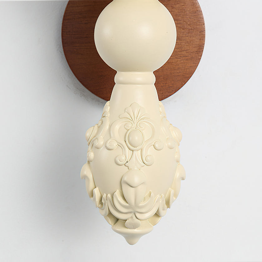Clovis Wall Lamp