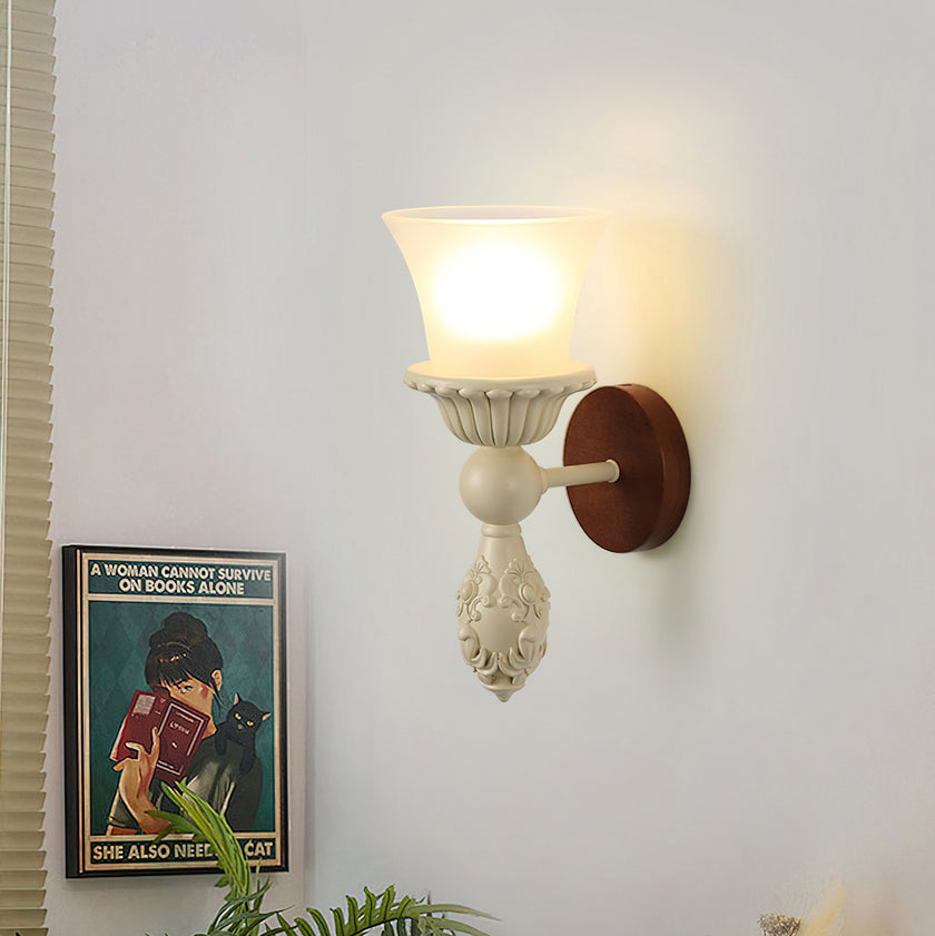 Clovis Wall Lamp
