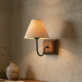 Corniche Wall Lamp