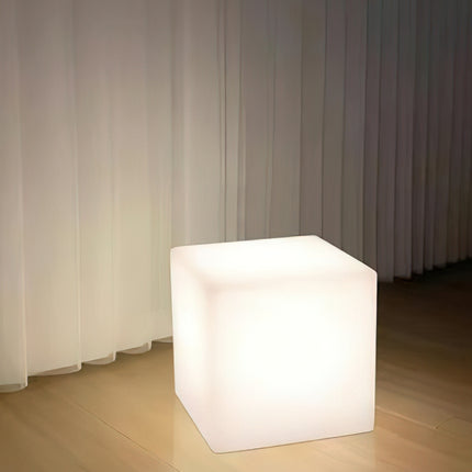 Kreative LED-Würfel-Stehlampe