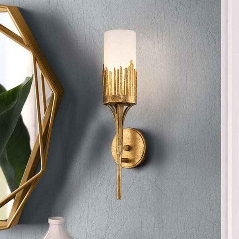 Crestelle Wall Light