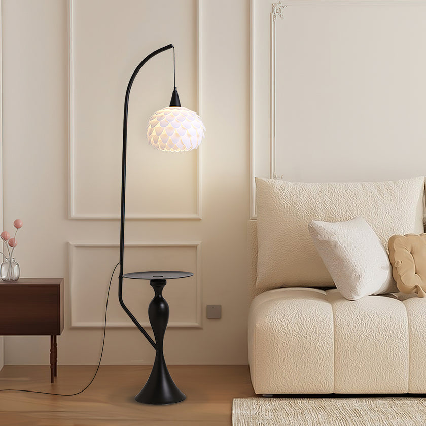 Curvatura Floor Lamp