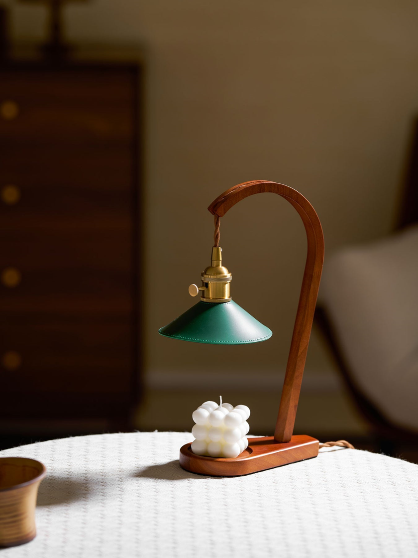 Diosa Table Lamp