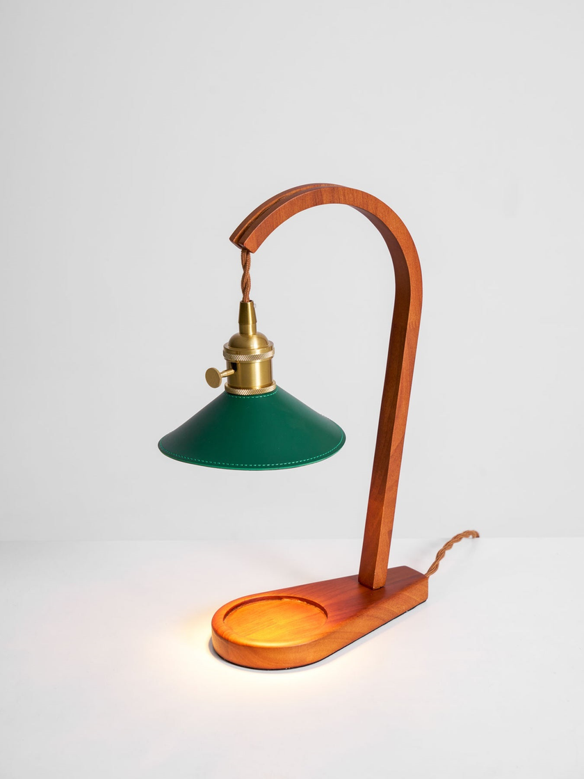 Diosa Table Lamp