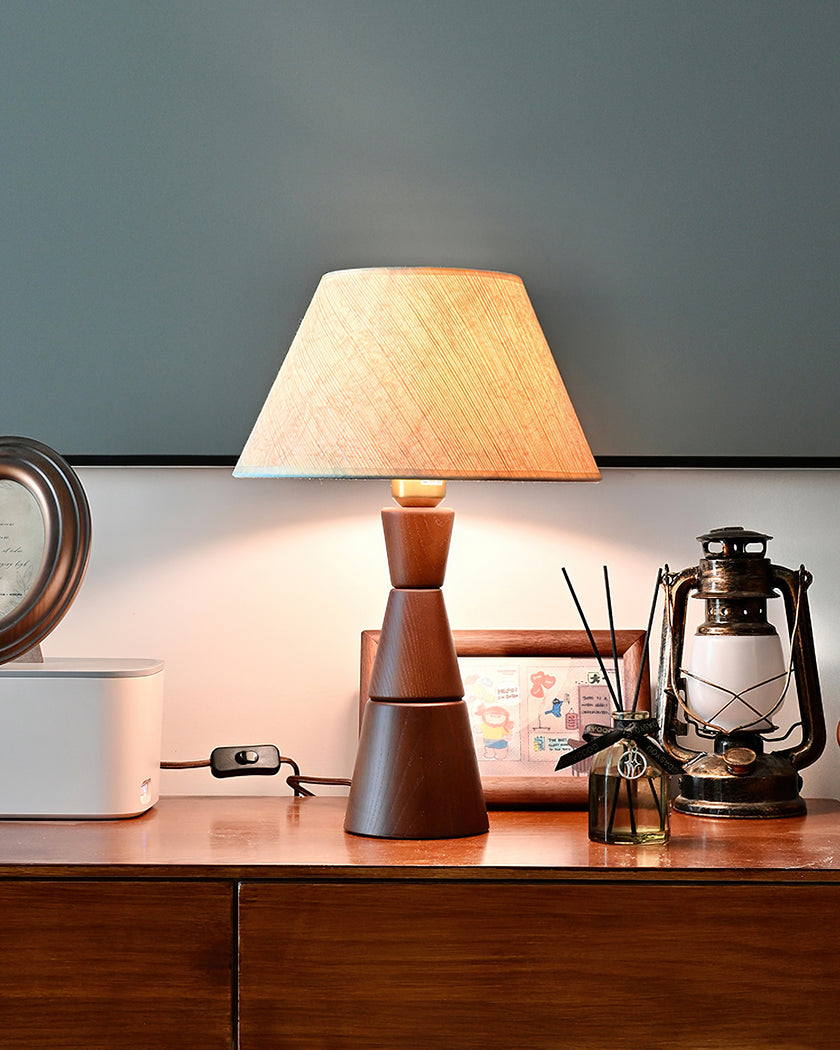 Donicio Table Lamp