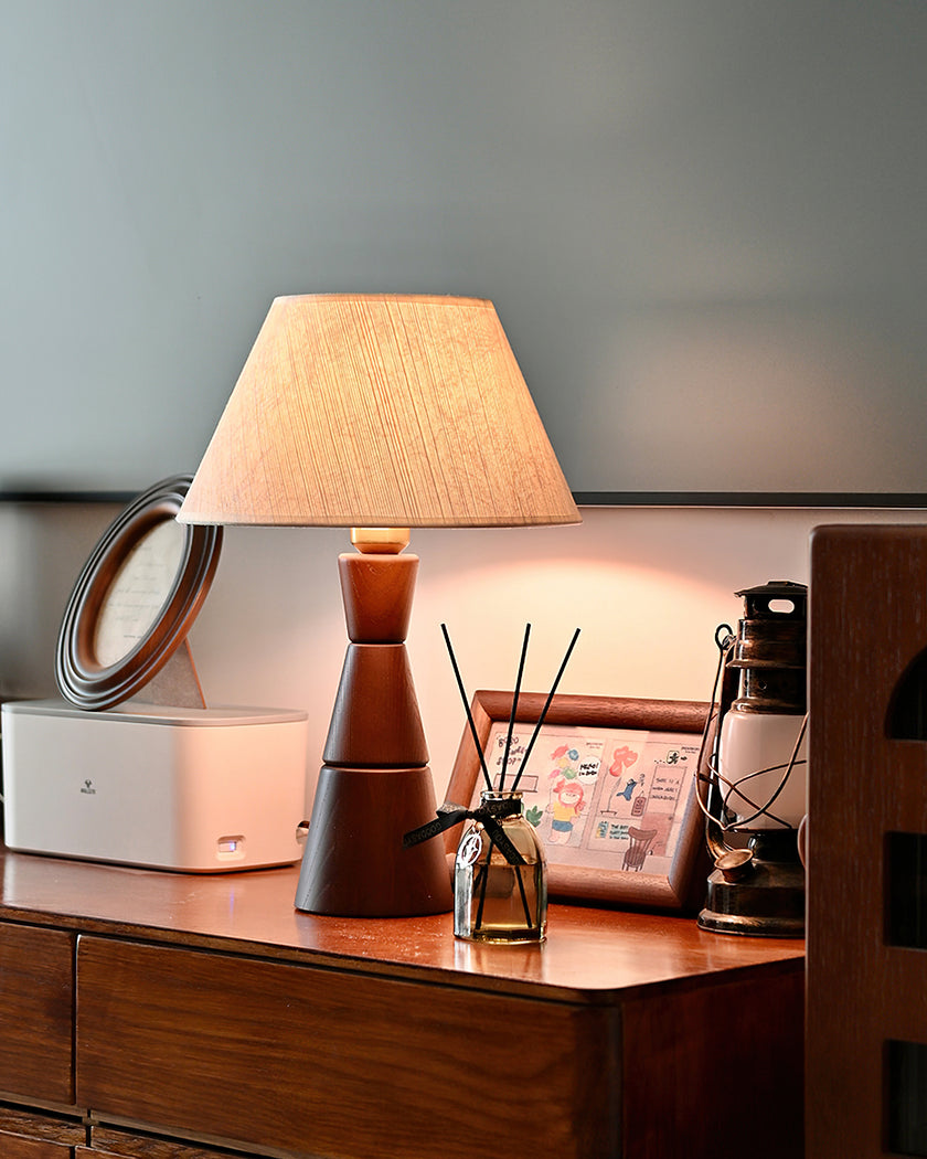 Donicio Table Lamp