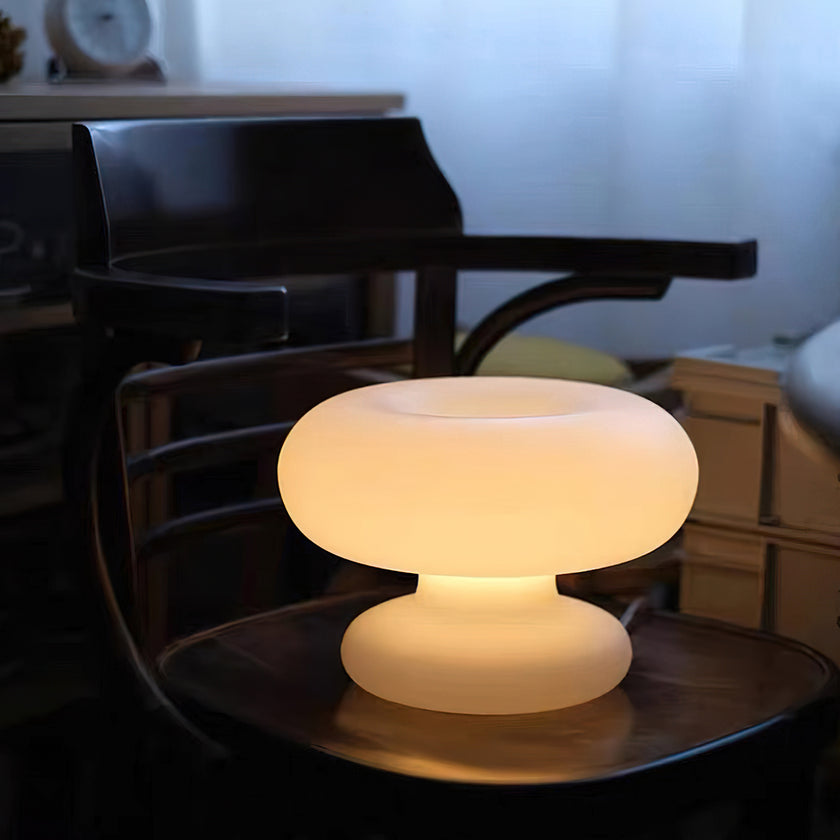 Lampe de table beignet