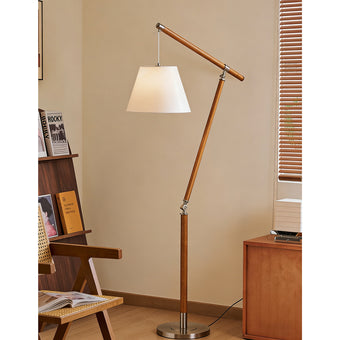 Dornstab Floor Lamp