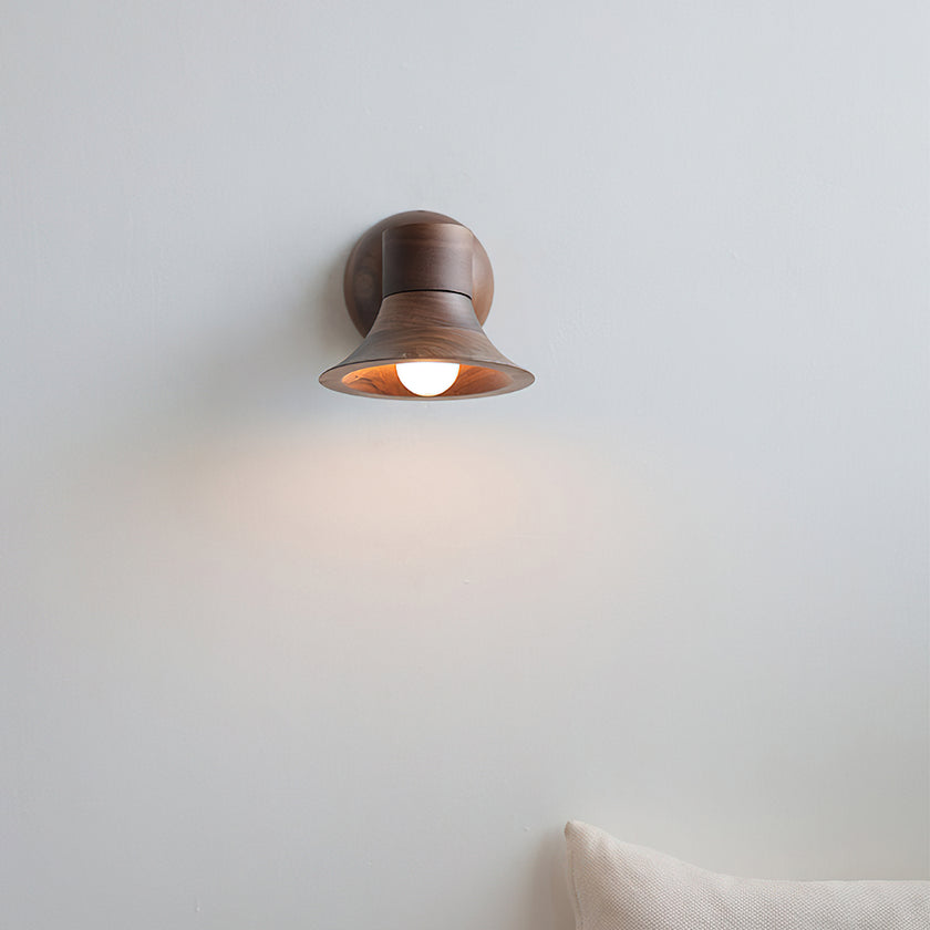 Drake Wall Lamp