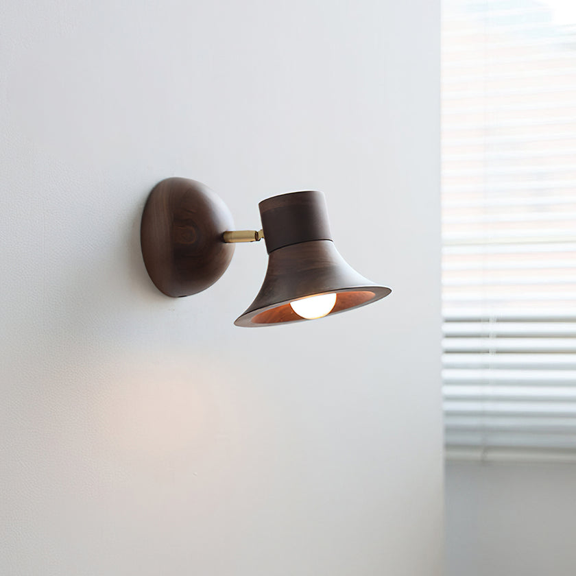 Drake Wall Lamp