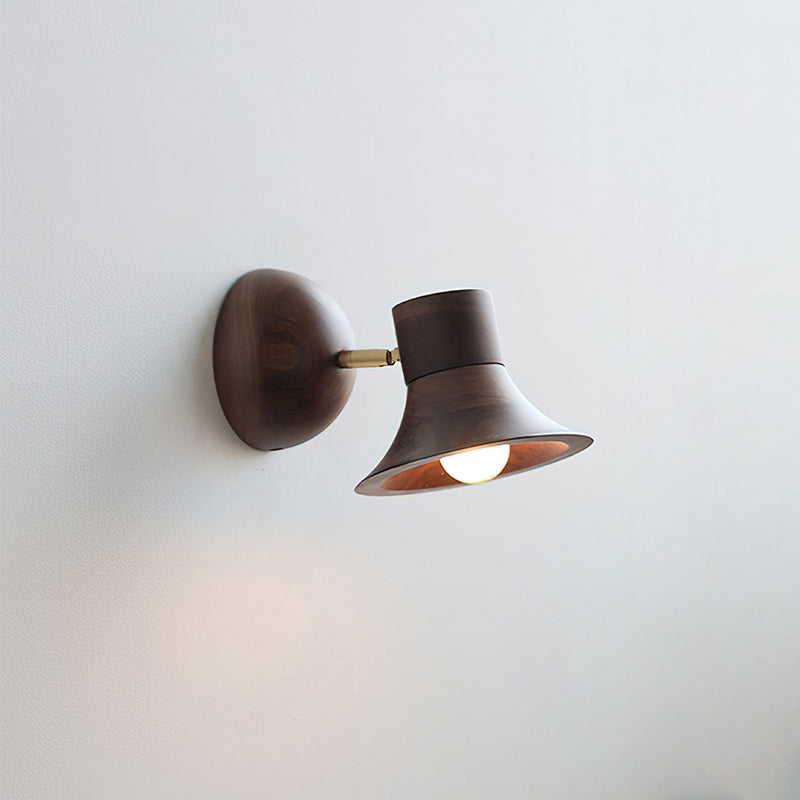 Drake Wall Lamp