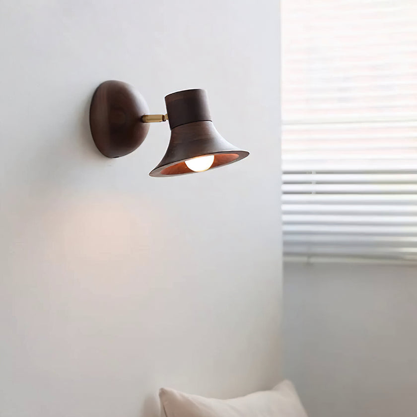 Drake Wall Lamp