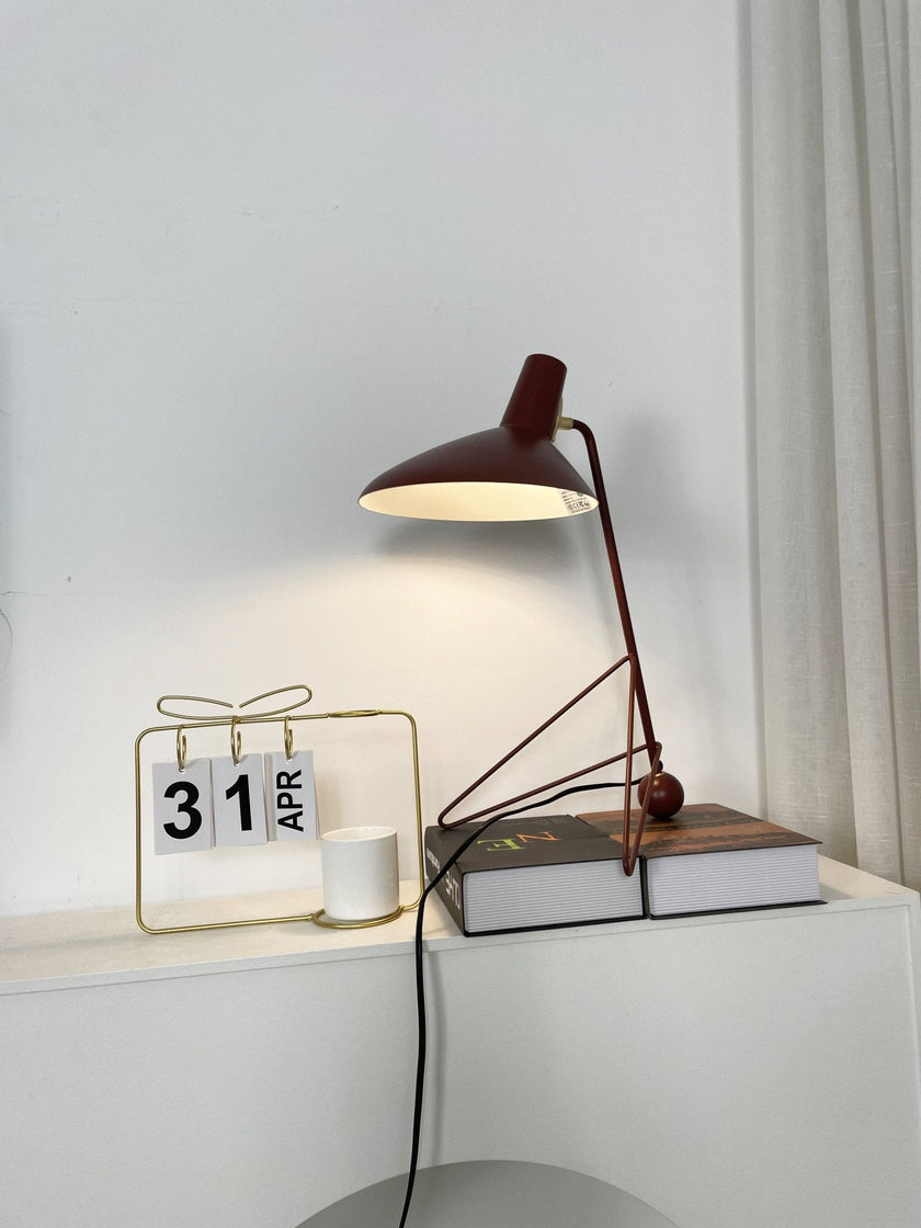 Duckbill Metal Table Lamp