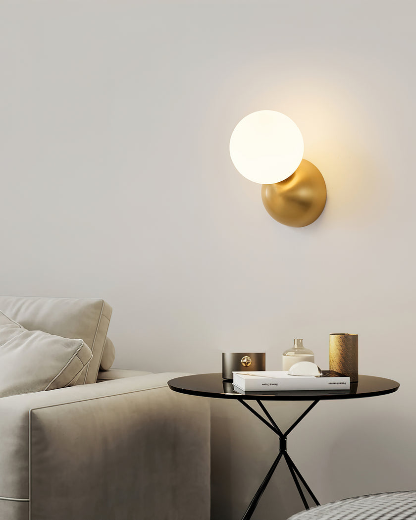 Duris Wall Lamp