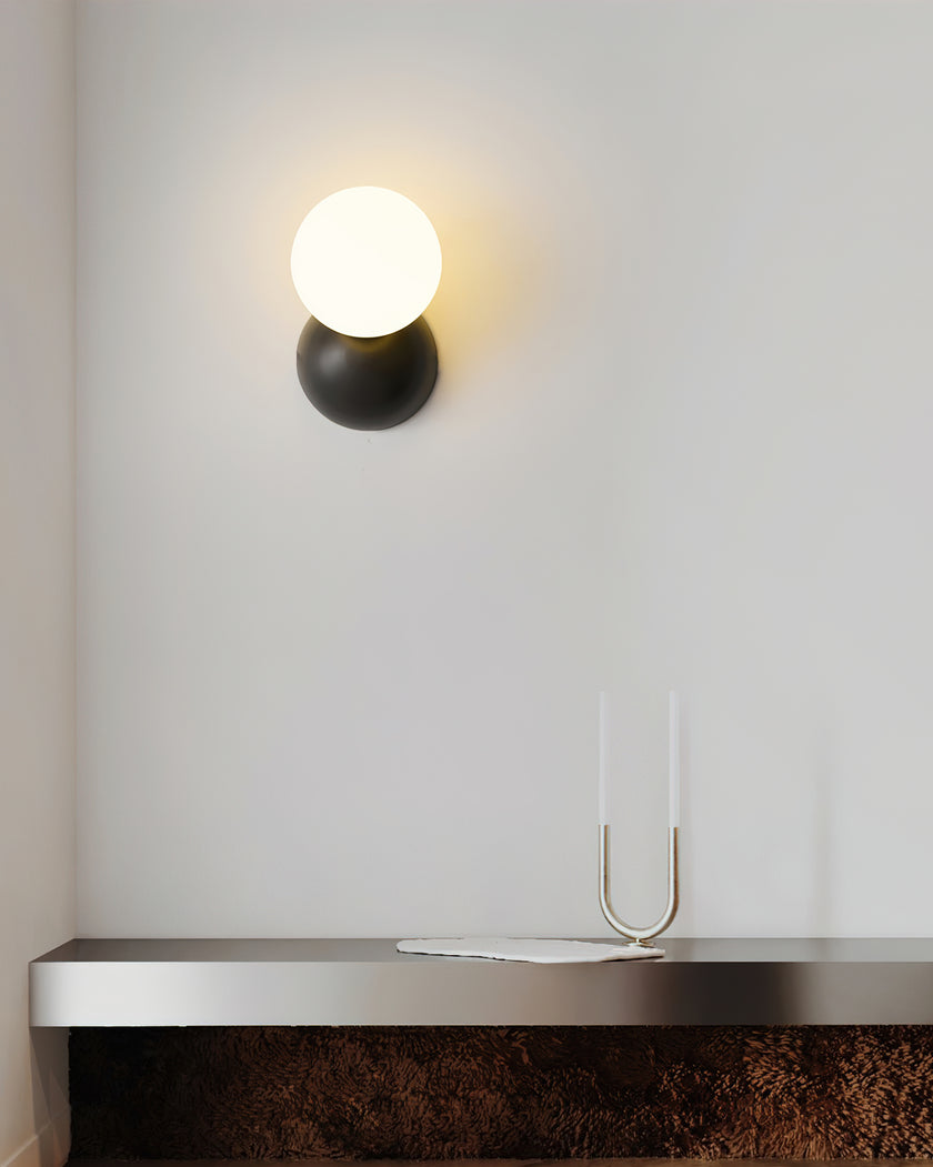 Duris Wall Lamp