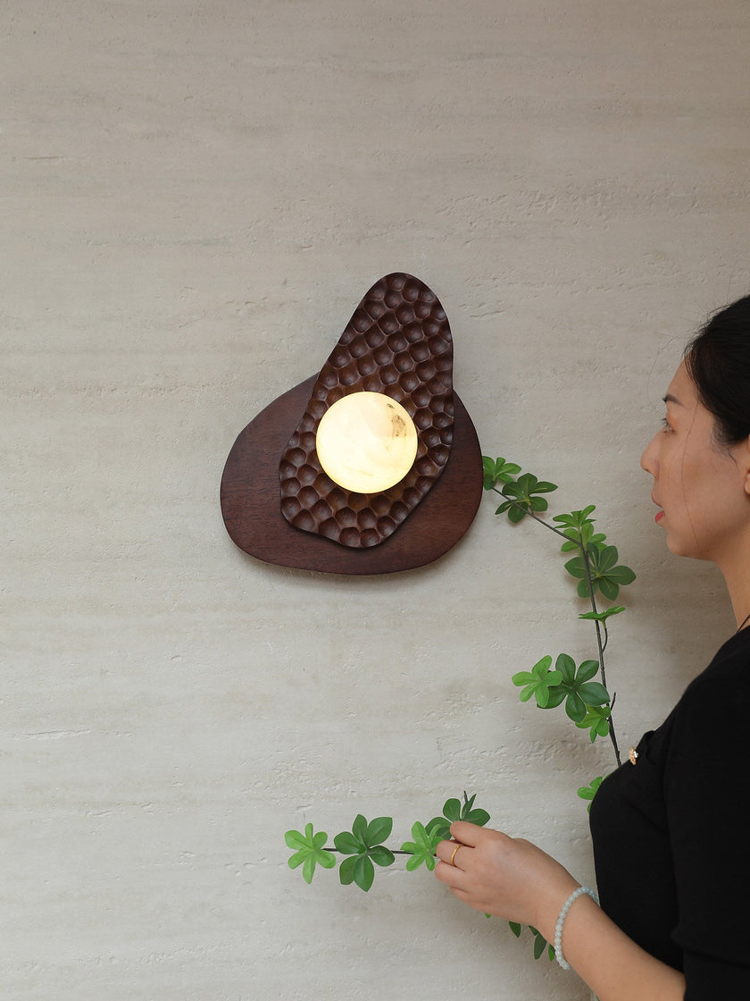 Eivor Wall Light