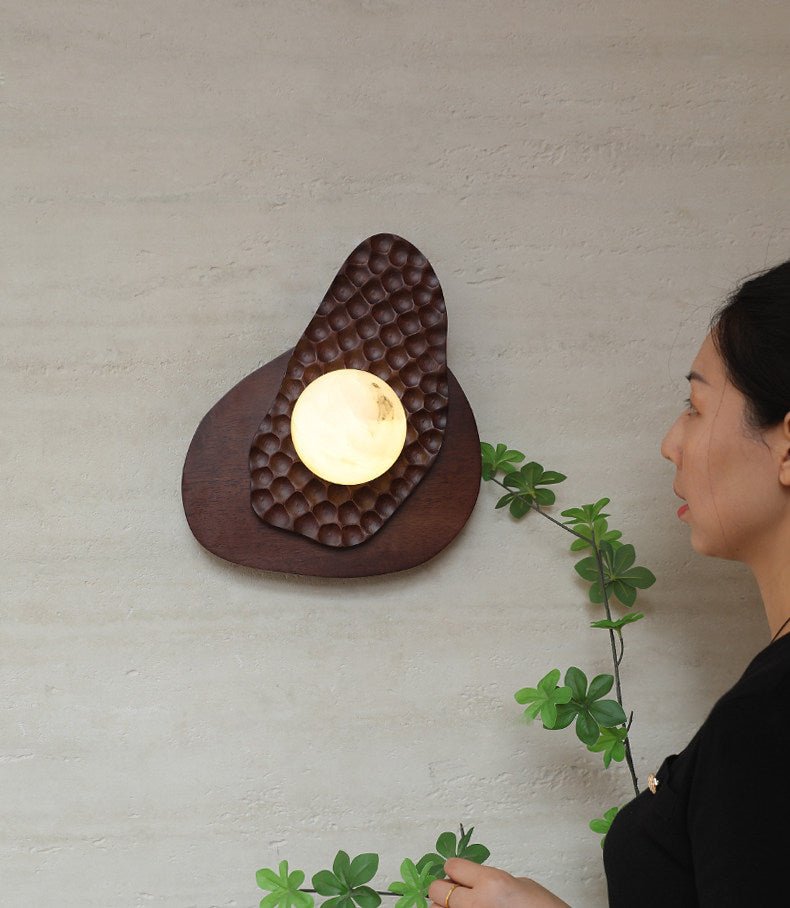 Eivor Wall Light