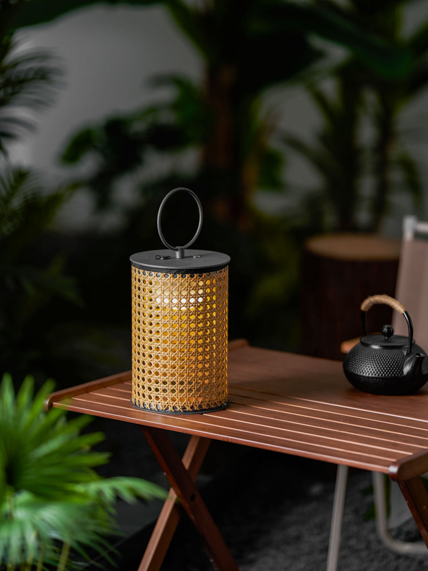 Ellette Solar Outdoor Light
