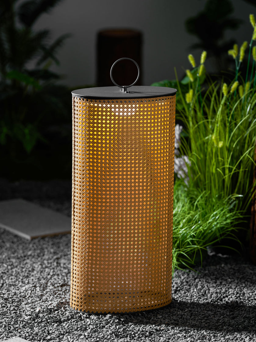 Ellette Solar Outdoor Light