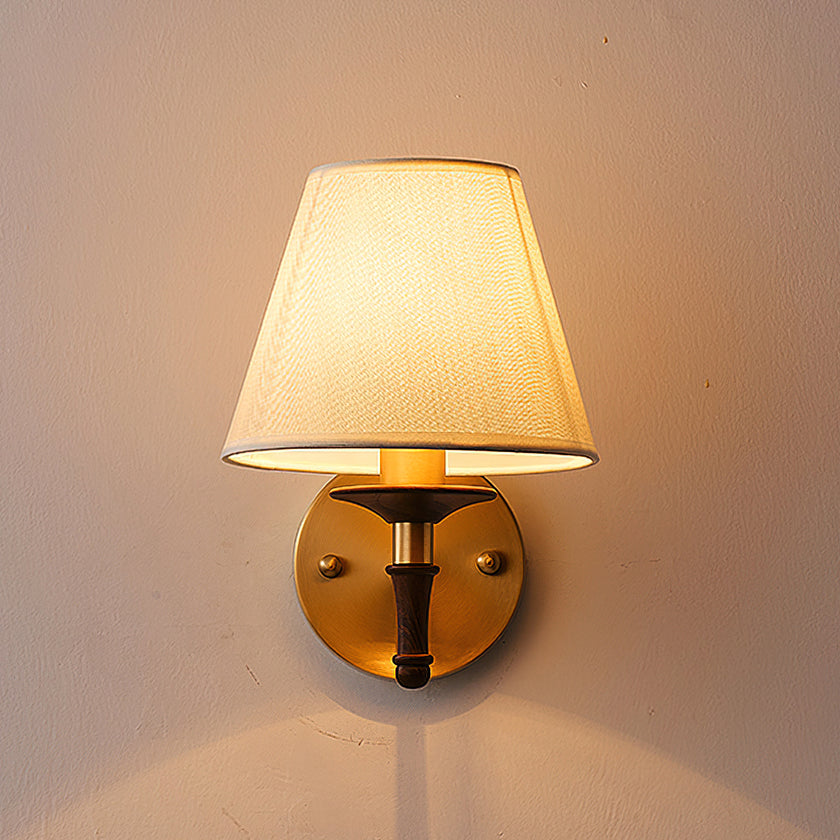 Eryn Wall Lamp