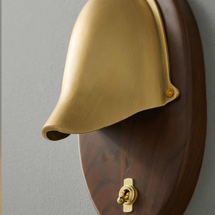 Espiria Wall Lamp